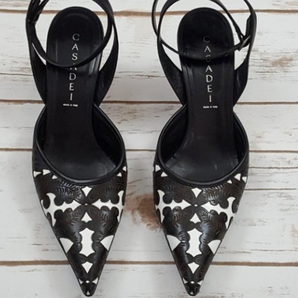 Casadei Women's Pointy Toe Heels with Ankle Straps Sz 7 Leather Italy
